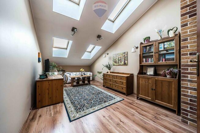 Wygodny dom szeregowy w Suchym Lesie