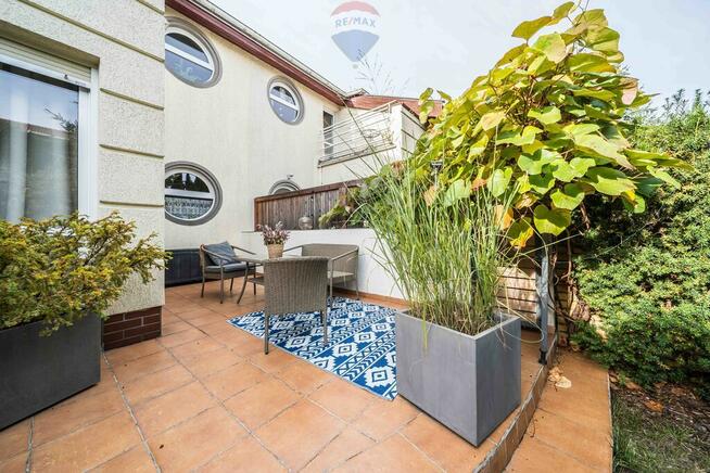 Wygodny dom szeregowy w Suchym Lesie