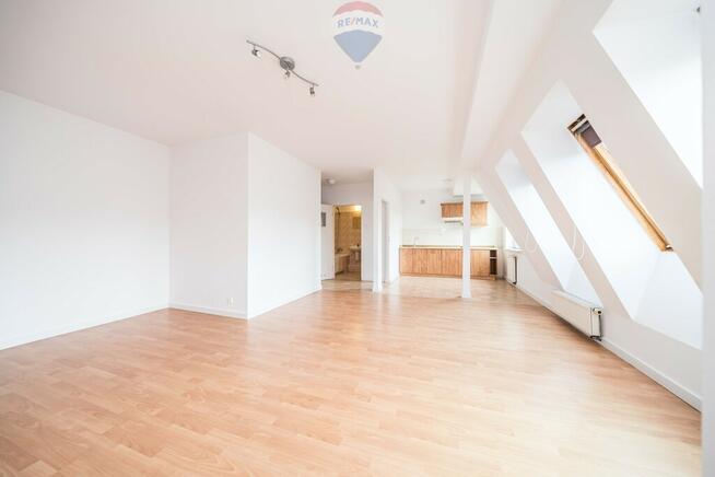 Funkcjonalna kawalerka w świetnej lokalizacji