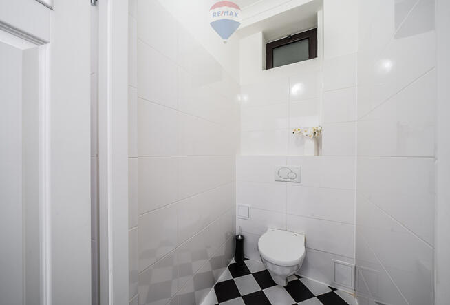 ZNAKOMICIE POŁOŻONY LOKAL UŻYTKOWY W SUCYM LESIE