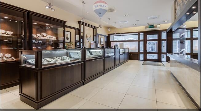 LOKALHANDLOWO-USŁUGOWY STARE MIASTO PADEREWSKIEGO