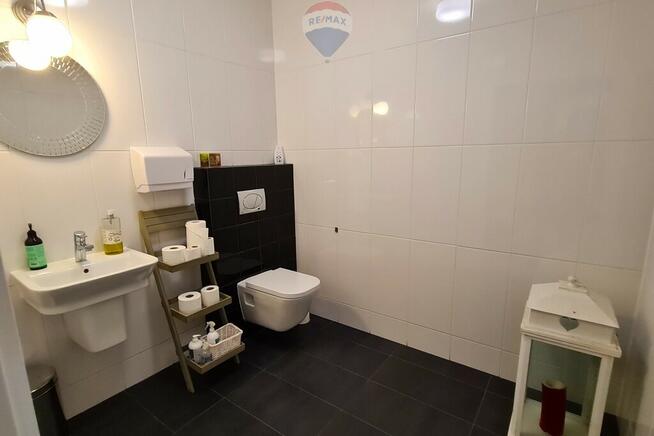 Ekonomiczny dom + usługi, świetna lokalizacja