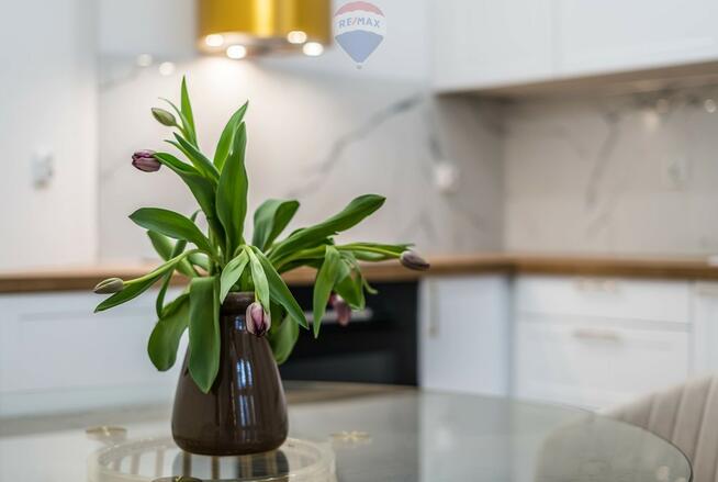 Ładne mieszkanie urządzone kamienica balkon Wilda