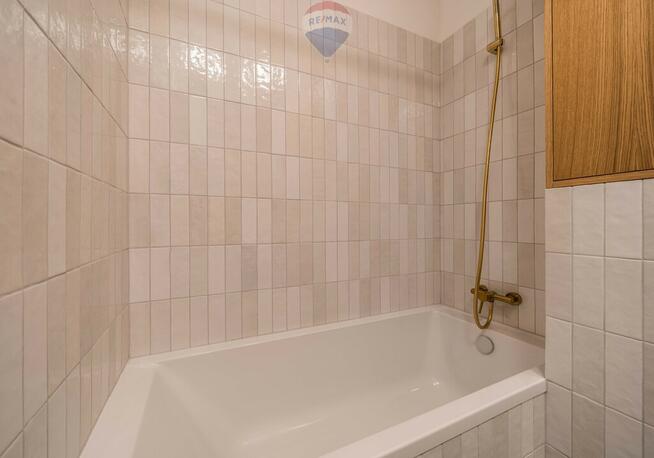 Extra urządzone mieszkanie balkon zieleń centrum