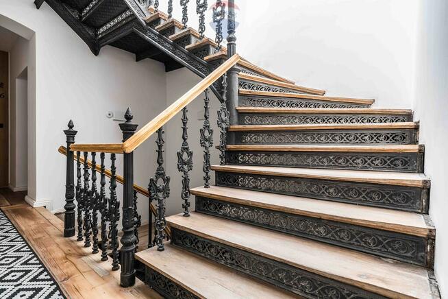 Extra urządzone mieszkanie balkon zieleń centrum