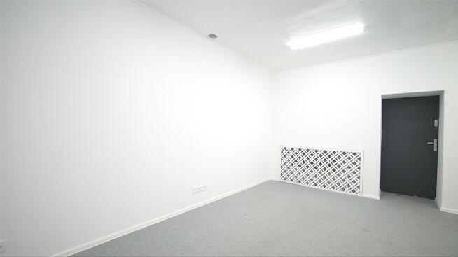 wynajem lokal użytkowy parter 56 m2. Opole ZWM