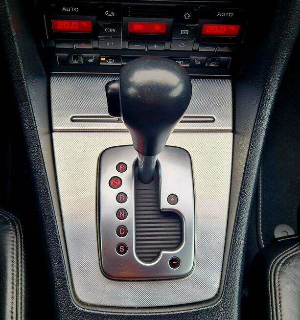 Audi A4 Automat! Łopatki! Biksenon! Czarny sufit! Bluetooth! Zamiana też!