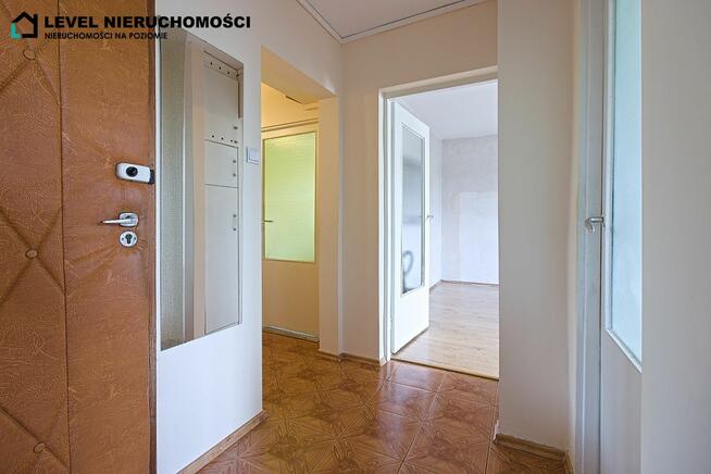 Trzypokojowe mieszkanie z balkonem