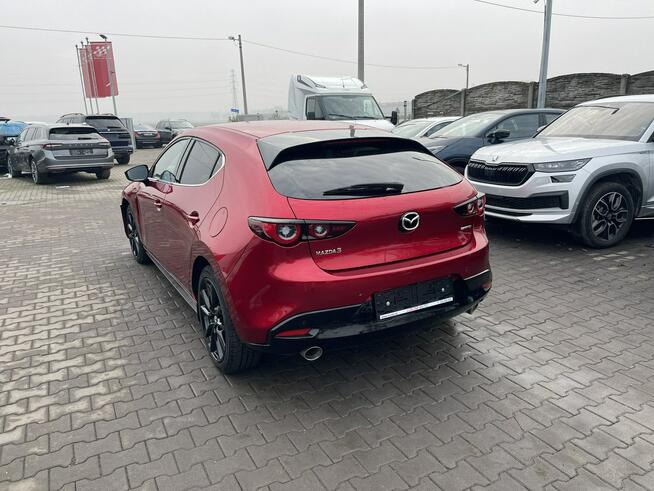 Mazda 3 mHEV Automat Podgrzewanie Kamera Klimatronik: 2 strefy 186KM