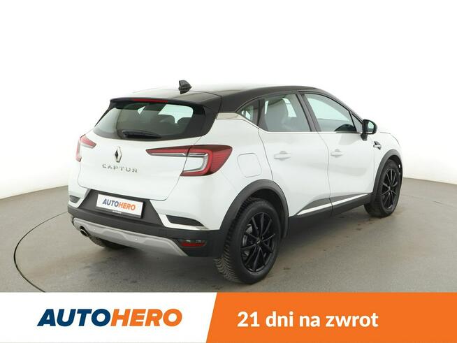 Renault Captur Intens automat 140KM navi kamera360 grzane fotele półskóra FullLED