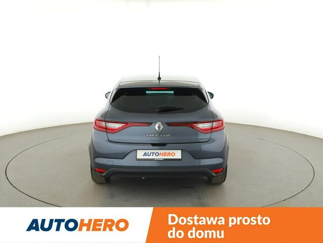 Renault Megane klimatyzacja automatyczna, multifunkcja bluetooth