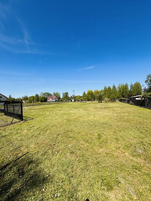 45 min od Warszawy (PKP, A2, S8), CPK 25 min., dz. budowlana