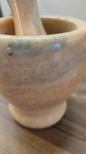 Moździerz granitowy z tłuczkiem - ładny kolor