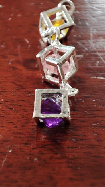 Komplet oryginalnej biżuterii_1 -wisiorek+kolczyki