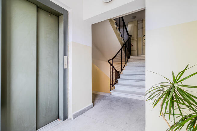 Sprzedam mieszkanie trezypokojowe Mokotów (Sadyba)