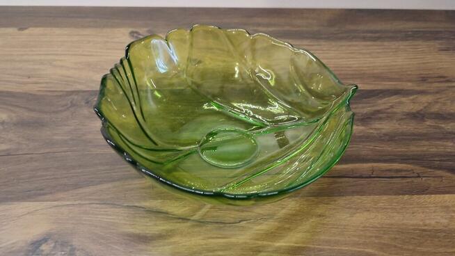 Miska szklana - liść kapusty, szkło barwione Vintage