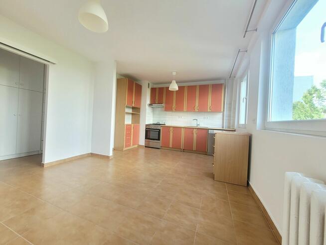 Sprzedam mieszkanie po remoncie na Bemowie