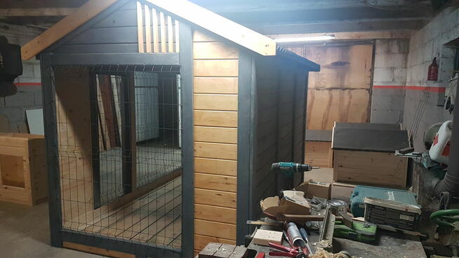 Kojec dla psa drewniany