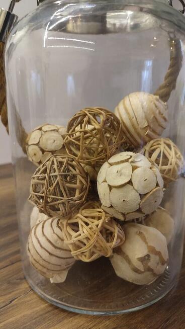 Latarenka szklana z ozdobnym suszem