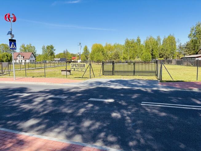 45 min od Warszawy (PKP, A2, S8), CPK 25 min., dz. budowlana