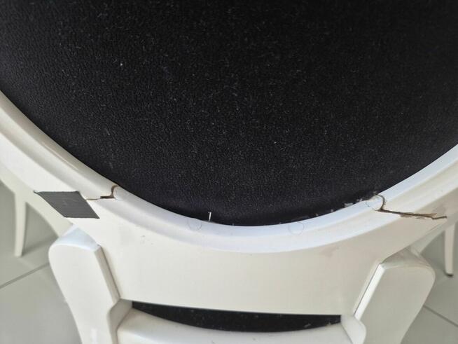 Stół rozkładany 100 x 200/400cm z krzesłami