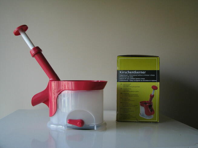 Dobrej jakości, drylownica z przyssawką do wiśni, oliwek