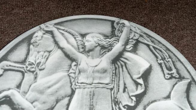 Patera. Bauscher. Jean Vernon, brązowy medal I Rejsu Transa