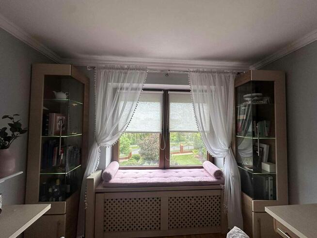 Łóżko piękne młodzieżowe z materacem