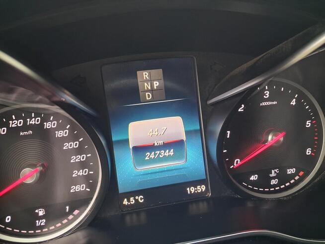 Sprzedam mercedes klasa v250 long DO NEGOCJACJI