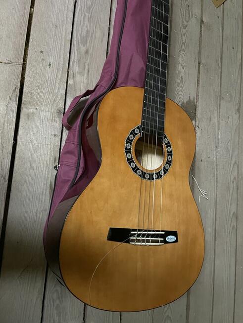 Gitara NUBONE