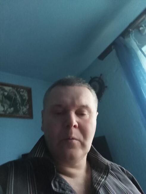 Matrymonialne osoba chętna na wesele jako osoba towarzyszącą