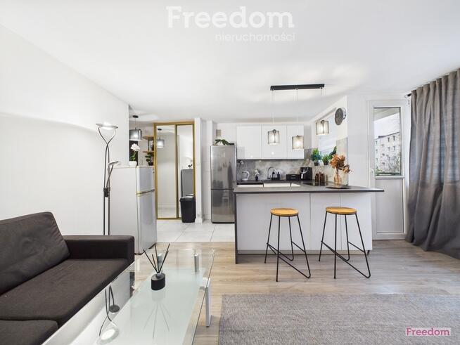 Dwustronne 3 pokoje z loggią – pełne wyposażenie