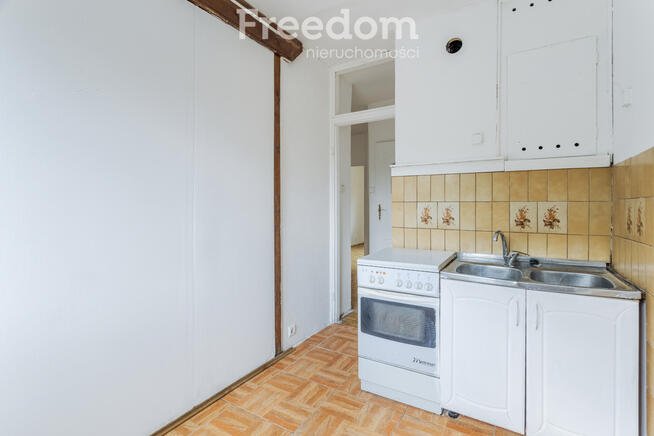 4 pokoje z balkonem, do remontu