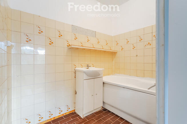 4 pokoje z balkonem, do remontu