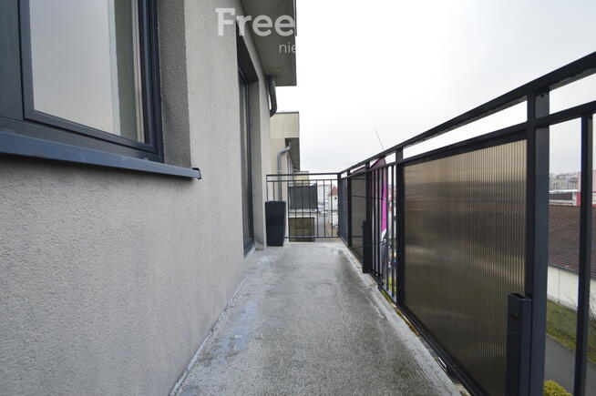 Dwupokojowe mieszkanie z windą i balkonem w BLOKU