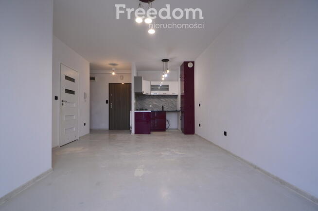 Dwupokojowe mieszkanie z windą i balkonem w BLOKU