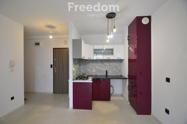 Dwupokojowe mieszkanie z windą i balkonem w BLOKU