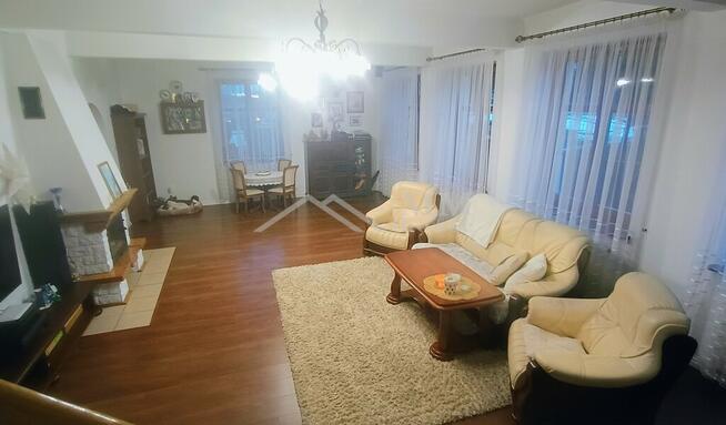 Mieszkanie (pół domu) na Warmii 100m2, garaż 40m2