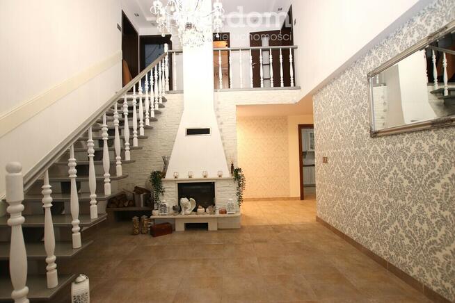 Dom z pięknym ogrodem i dużą działką 1868 m²