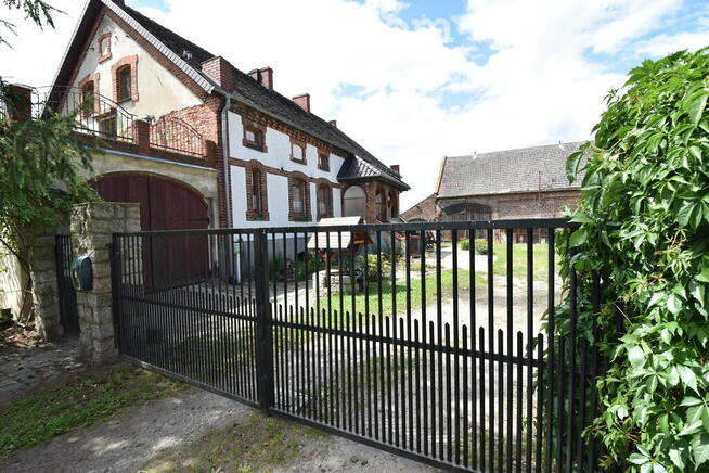 Siedlisko na sprzedaż, brak sąsiadów, duża działka