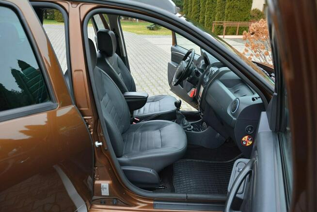 Prestige Duża Navi Skóry Grzane fotele I Wł*Alu 16"ASO Dacia