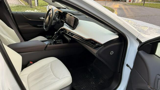 Toyota Mirai Gwarancja, Salon Polska, Cesja Leasingu, Super Wypas Executive i VIP