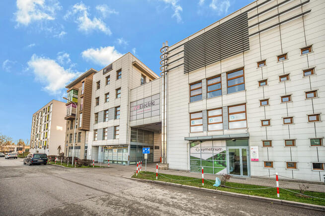 ✅ Sprawdź >>> 60m2 z ogródkiem + garaż i komórka✅