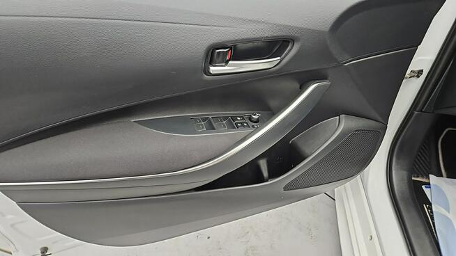 Toyota Corolla 1.8 Hybrid Comfort ! Z Polskiego Salonu ! Faktura VAT !