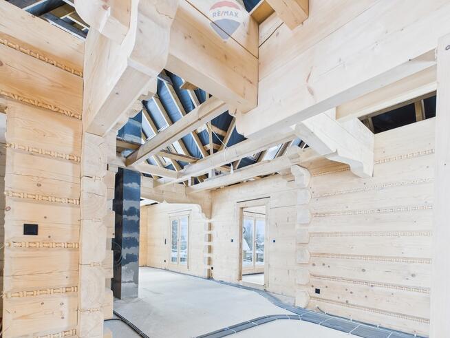 DOM Z BALI W KOŚCIELISKU