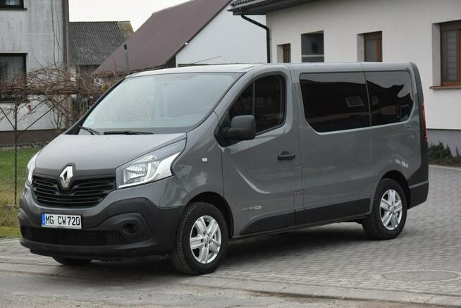 Renault Trafic 1.6D 8-Osobowy/ Navi/ 2 KPL Kół/ Oryginał Lakier/Sprowadzony/Gwarancja