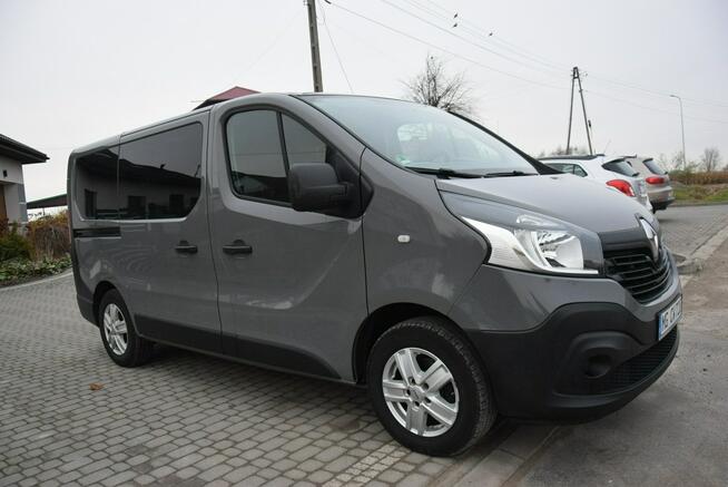 Renault Trafic 1.6D 8-Osobowy/ Navi/ 2 KPL Kół/ Oryginał Lakier/Sprowadzony/Gwarancja