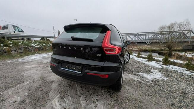Volvo XC 40 2.0 150 KM