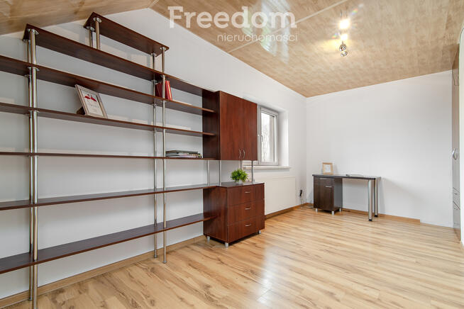 Komfortowy dom z ogrodem i garażem w Księstwie