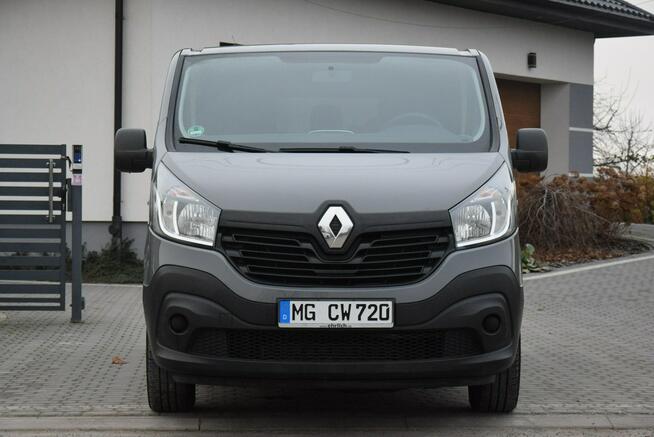 Renault Trafic 1.6D 8-Osobowy/ Navi/ 2 KPL Kół/ Oryginał Lakier/Sprowadzony/Gwarancja